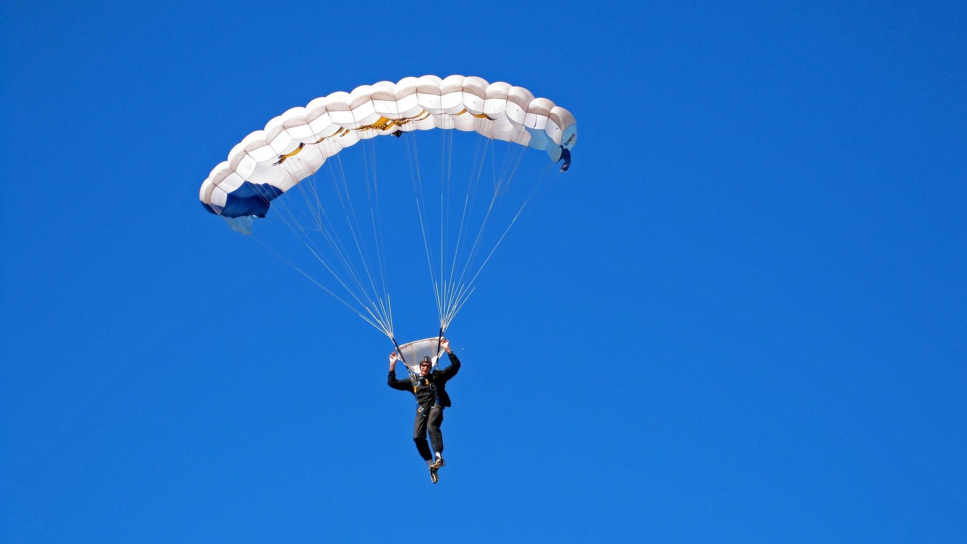 电竞明星辈出,新晋选手备受关注,电竞名星