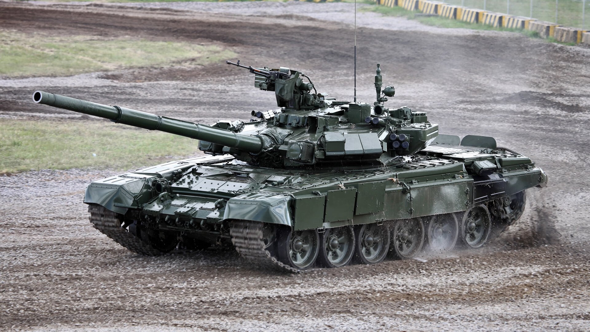 弗朗索瓦·霍尔茨豪伊泽：防守与进攻双重威胁，南非队的战术支柱