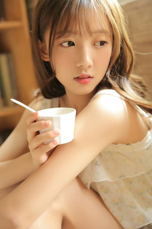 蛙泳比赛朝鲜女队表现亮眼，蛙泳韩国美女