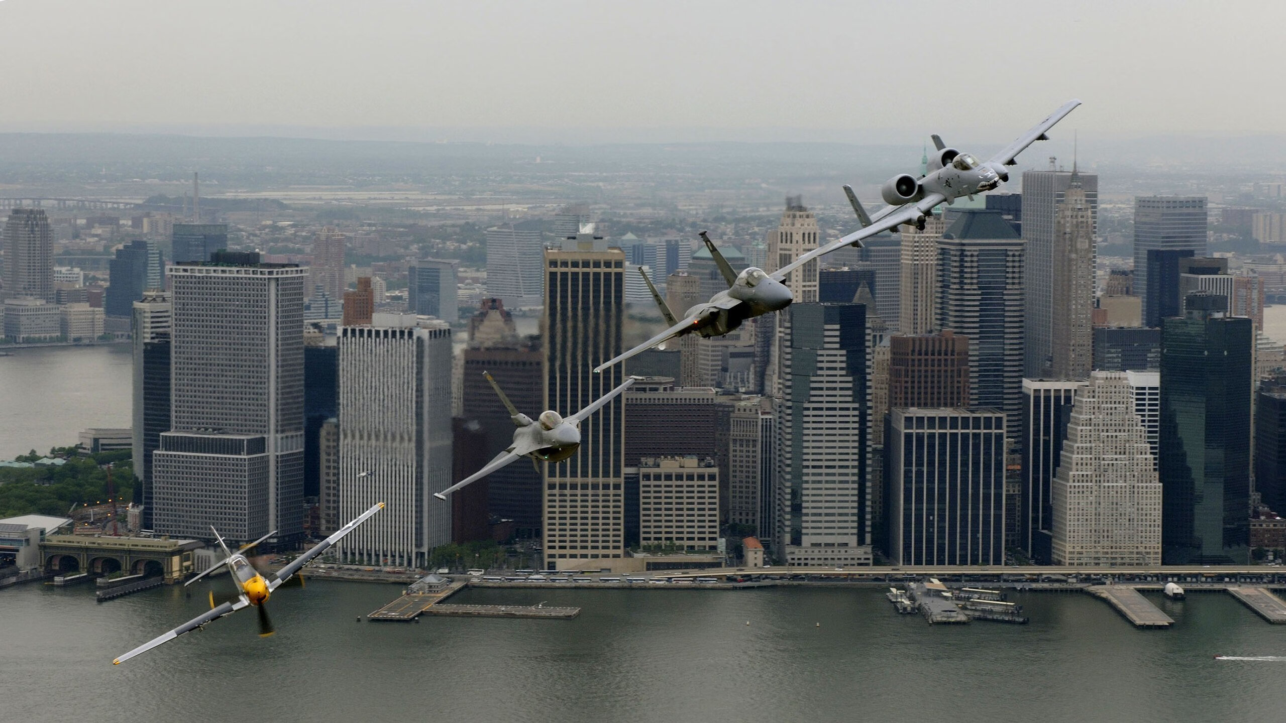 青少年篮球训练营引进智能监控设备提升训练数据精准度,青少年篮球训练器材有哪些